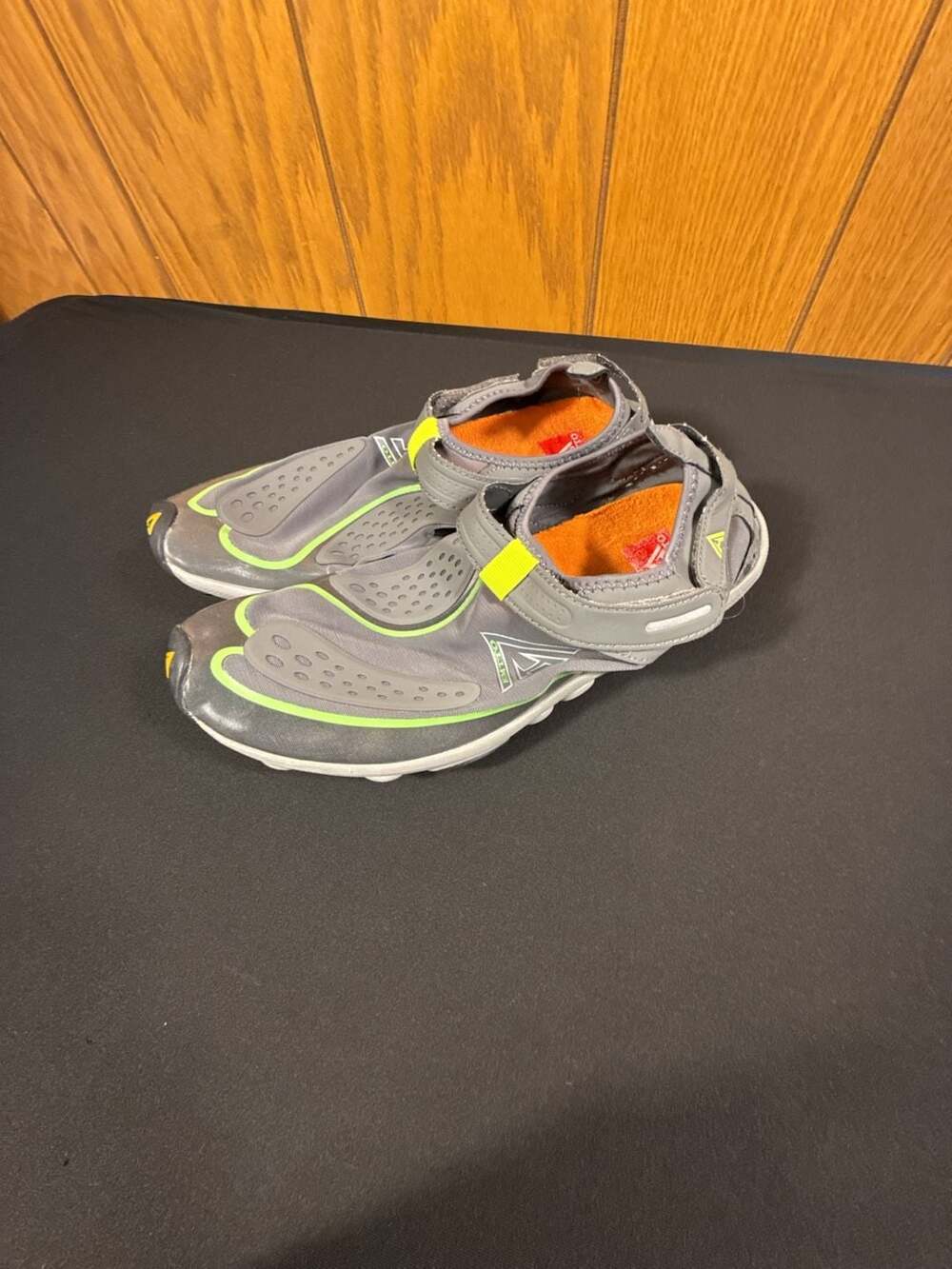 HUMTTO Outdoor Water Shoes Aqua Sneakers Gray and Lime